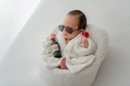 荆州宝宝多大能喝纯牛奶 荆州宝宝多大能喝纯牛奶